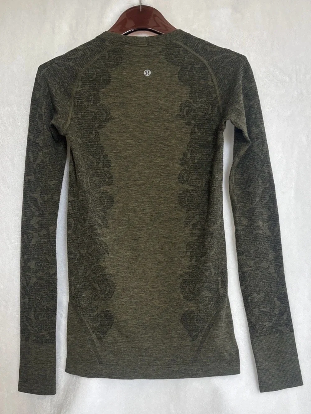 lululemon athletica lululemon swiftly
